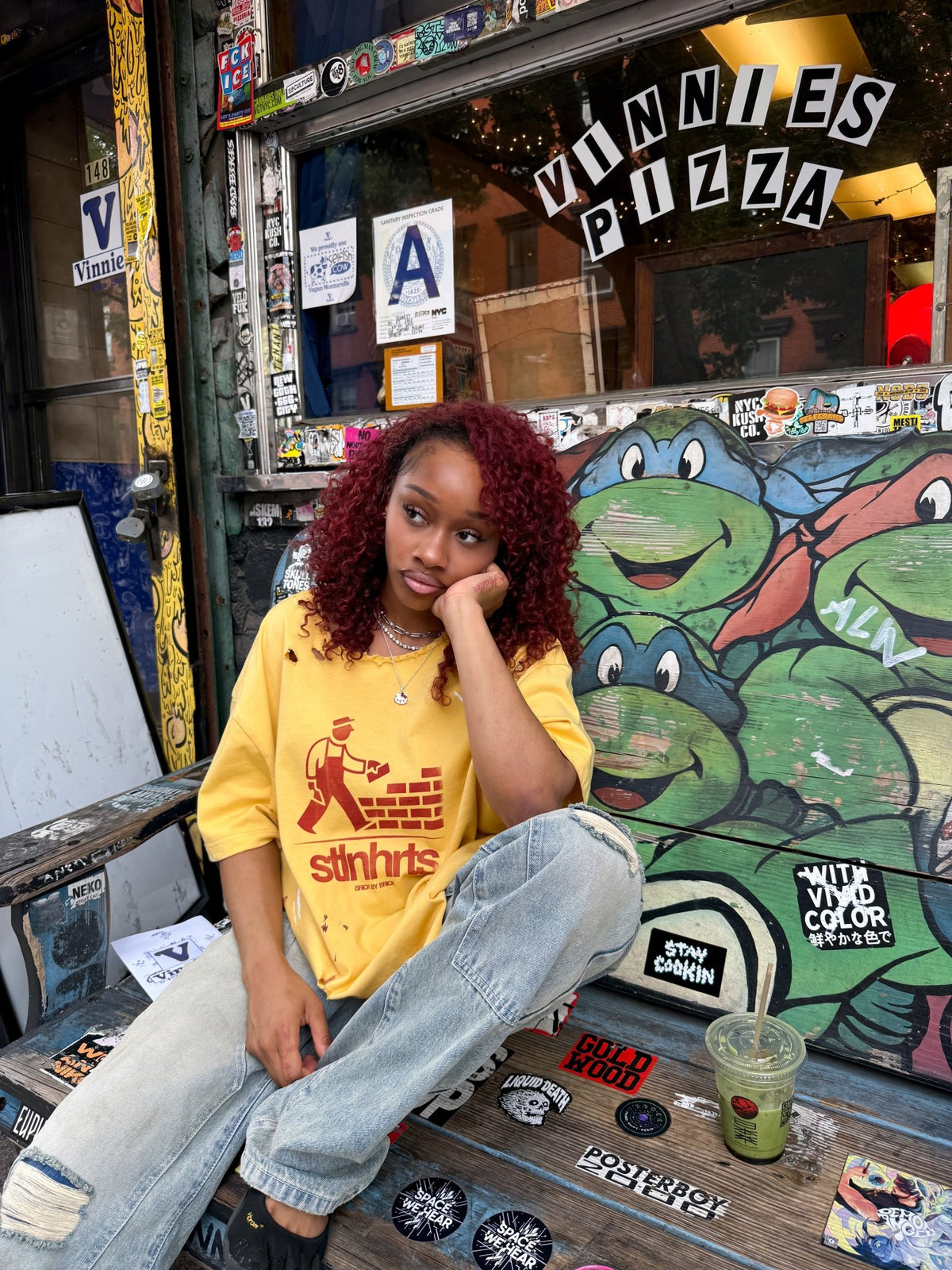 BRICK BY BRICK TEE - YELLOW - STLNHRTS