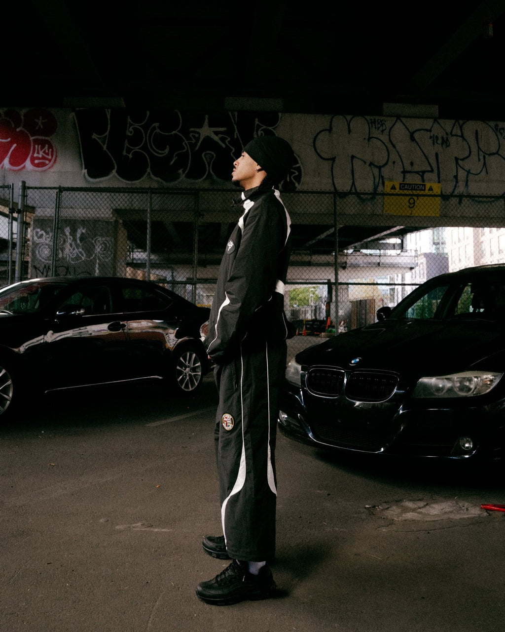 SHMS TRACK JACKET - BLACK - STLNHRTS