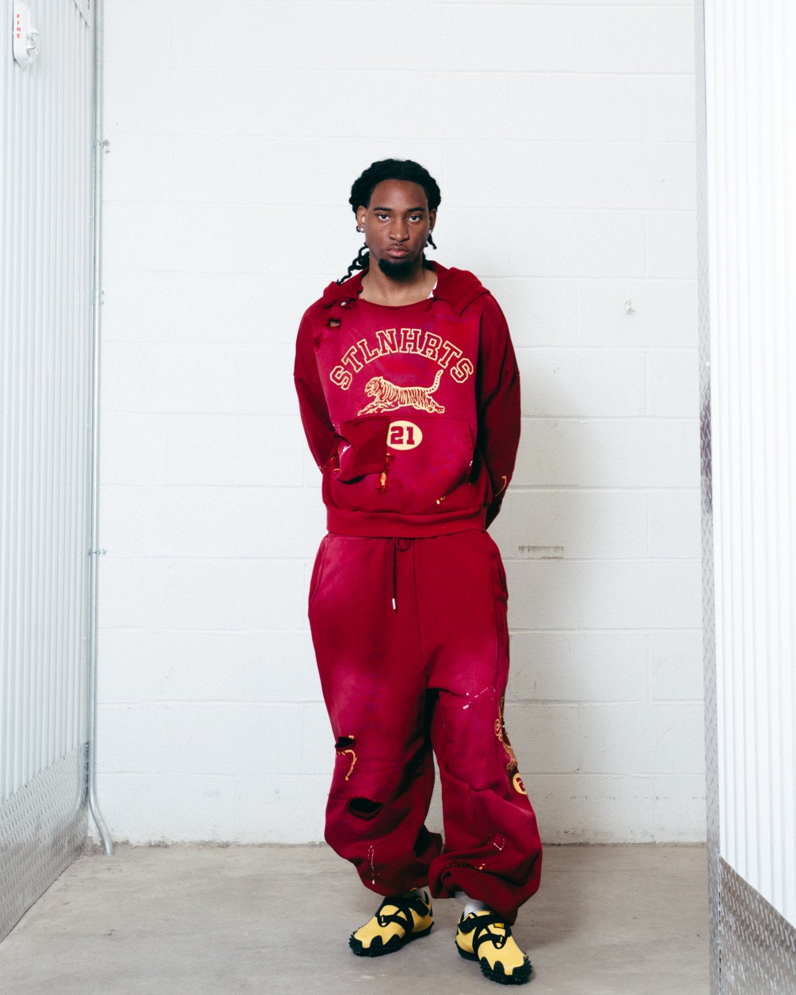 WILDCAT PRACTICE SWEAT SUIT - BURGANDY