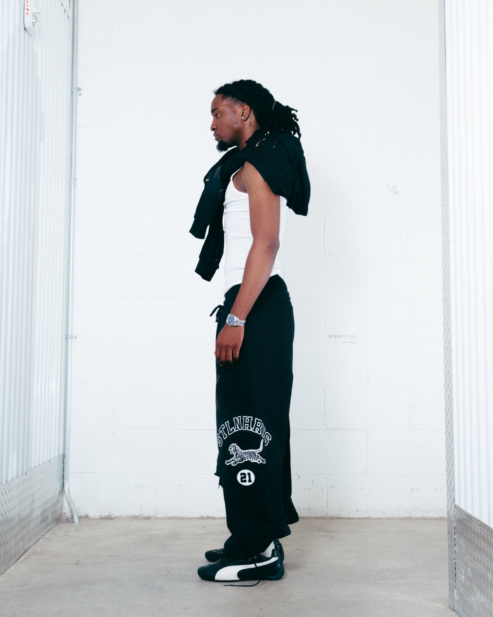 WILDCAT PRACTICE JOGGER - BLACK - STLNHRTS
